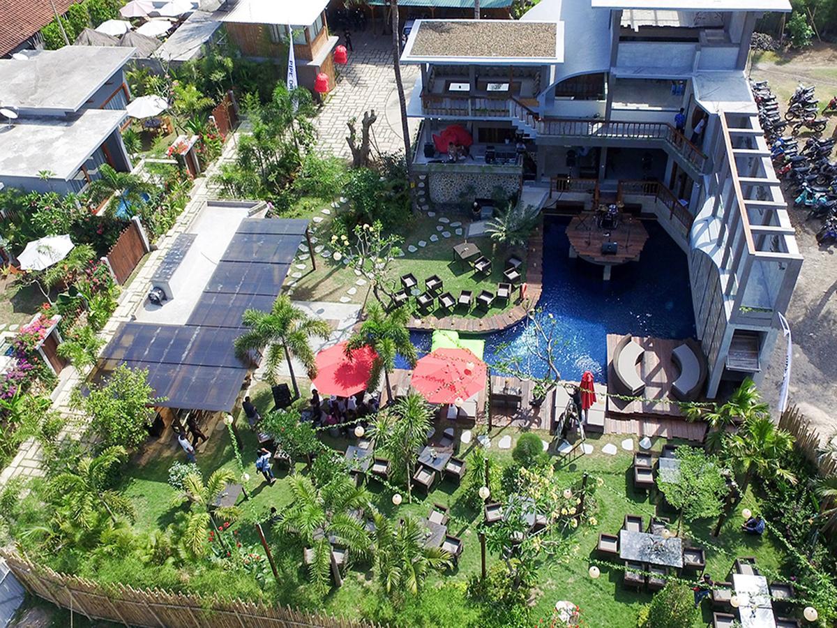Pipe Dream Villas Resort Kuta  Exterior photo