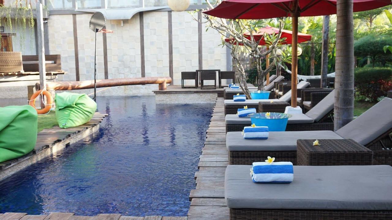 Pipe Dream Villas Resort Kuta  Exterior photo
