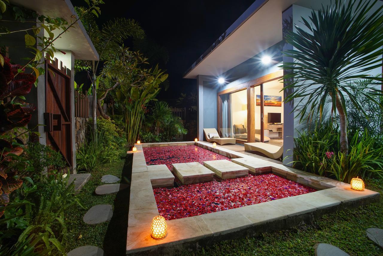 Pipe Dream Villas Resort Kuta  Exterior photo