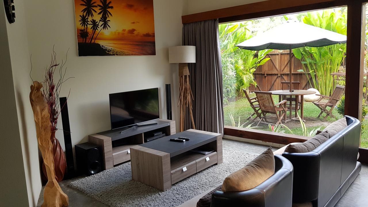 Pipe Dream Villas Resort Kuta  Exterior photo