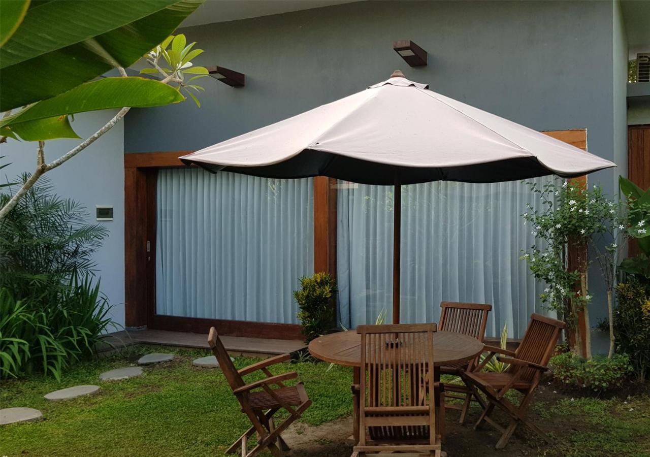 Pipe Dream Villas Resort Kuta  Exterior photo