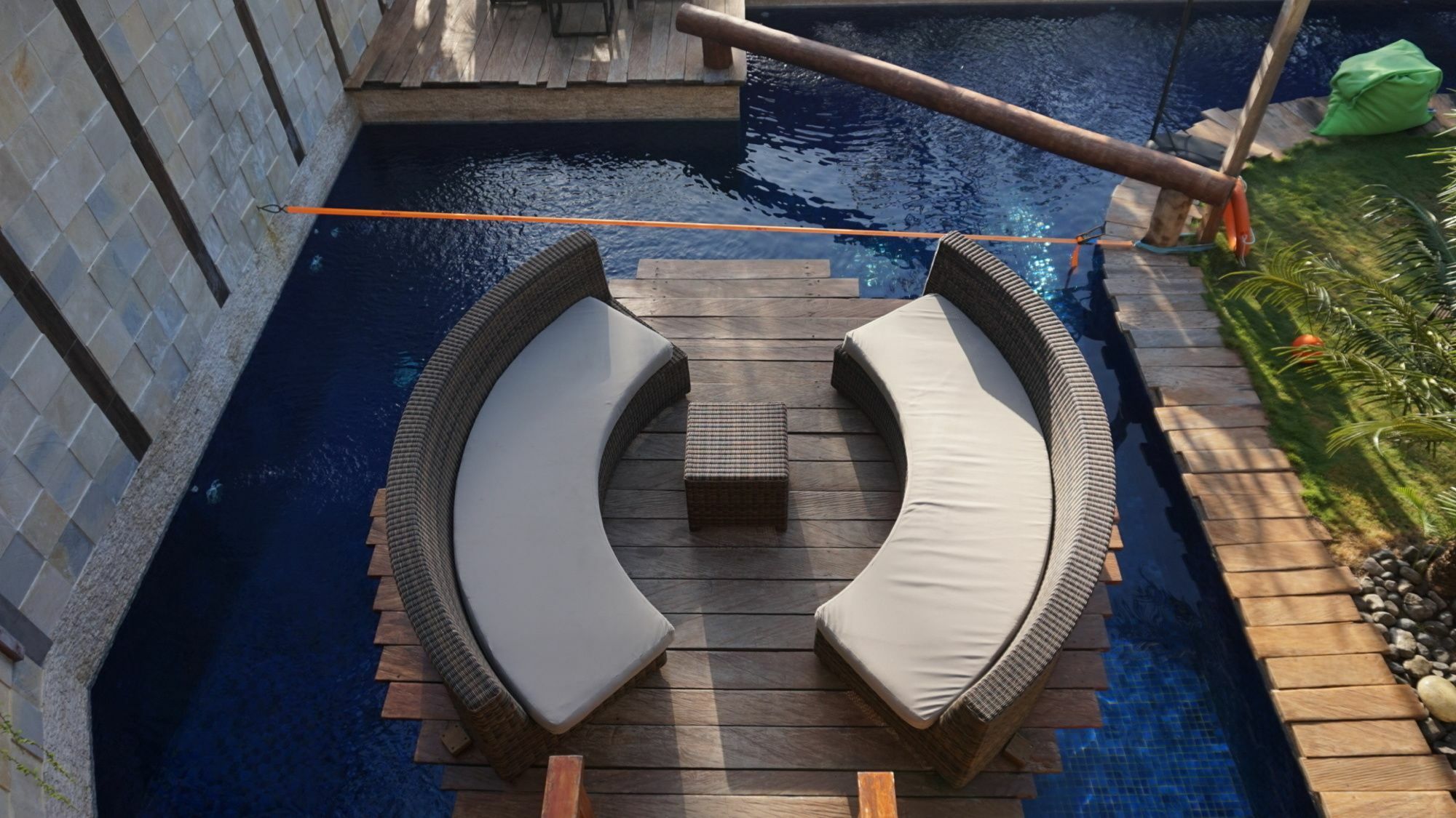 Pipe Dream Villas Resort Kuta  Exterior photo